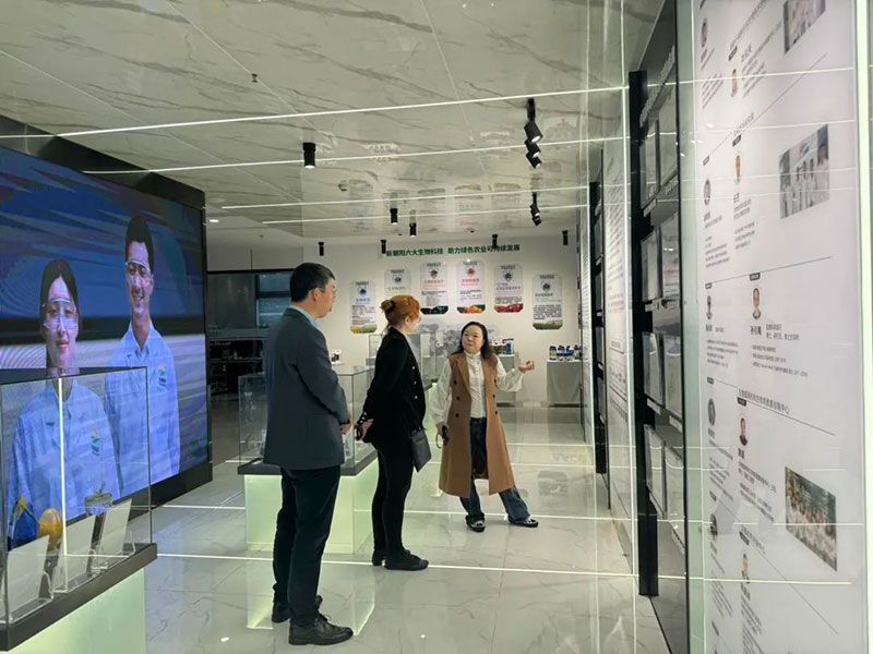 巴西國家植物保護(hù)產(chǎn)品協(xié)會專家訪問新朝陽，共探生物農(nóng)業(yè)合作新機(jī)遇